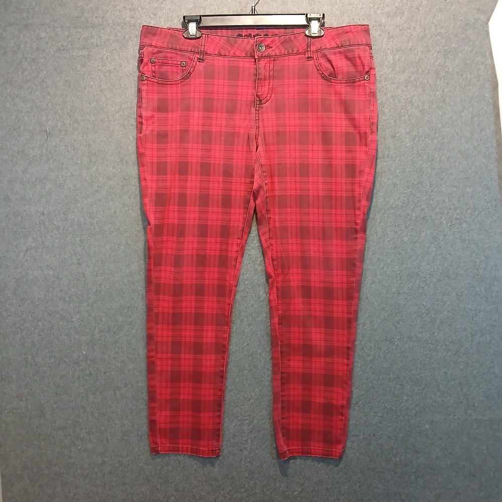 Truce sz 17 Red Plaid Pants Stretch Button Closure Skinny Punk Rock Gothic